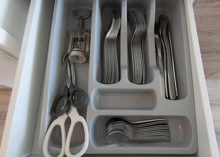 Tolstov - 3 Attic - Kitchen - 5 Min To Messe Dus